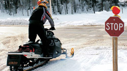 Dangers to Avoid when Snowmobiling